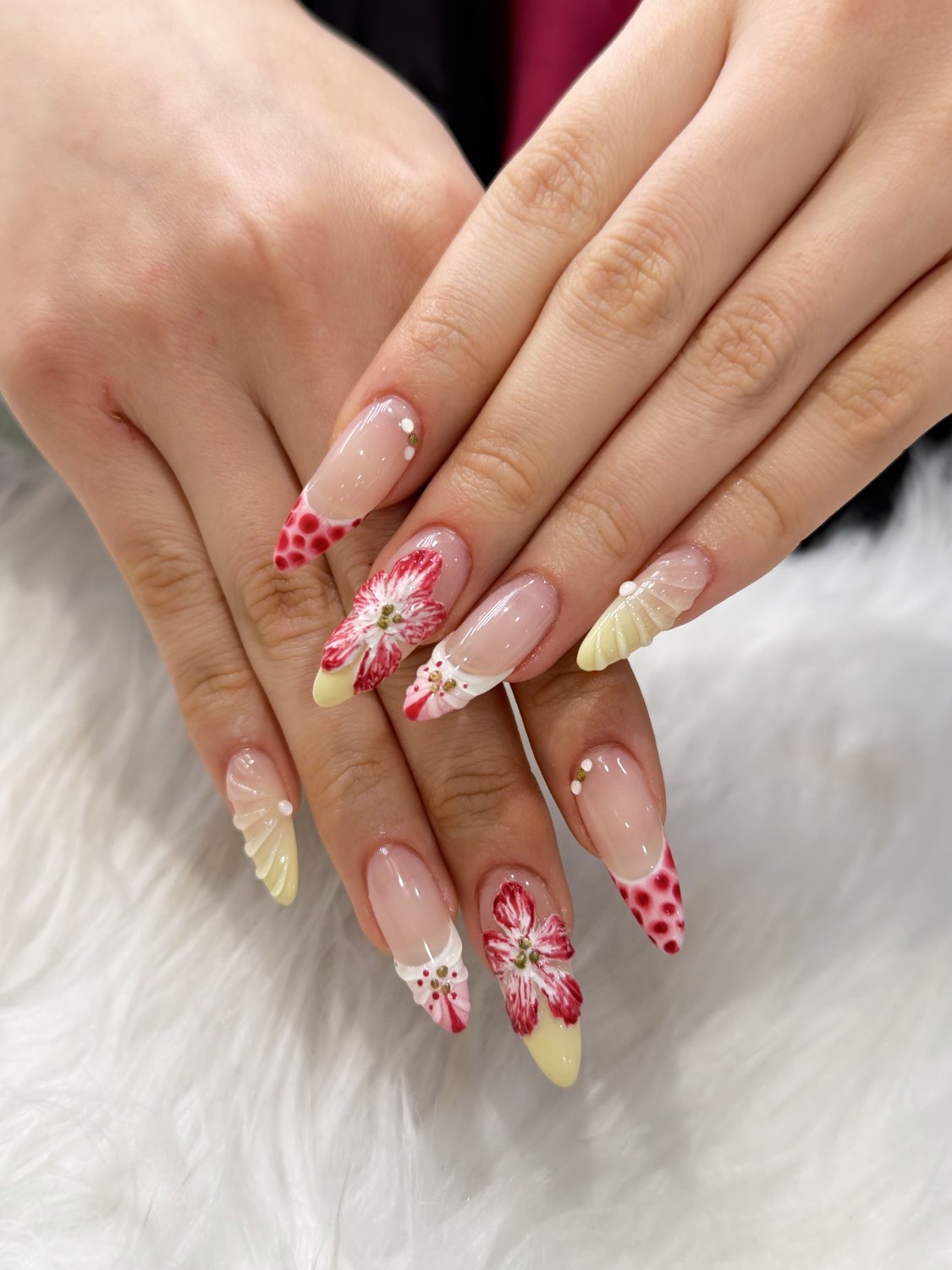 QQ Nails & Spa nail photo 2