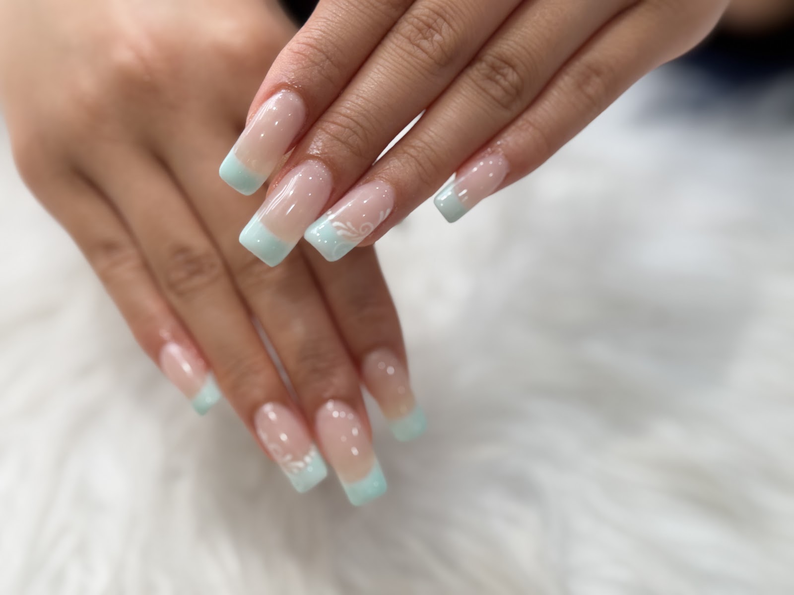 QQ Nails & Spa nail photo 4